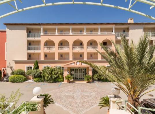 Residence Pierre & Vacances Premium Les Calanques Des Issambres Les Issambres Luaran gambar